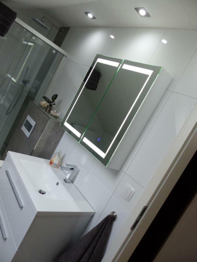 Schoene Komplette Ferienwohnung In Wesel Везель Экстерьер фото